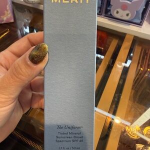 NIB MERIT Beauty The Uniform Tinted Mineral Sunscreen SPF 45 - Color 20 Palomino